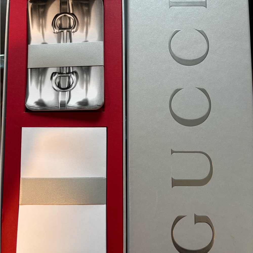 Gucci holiday gift card set